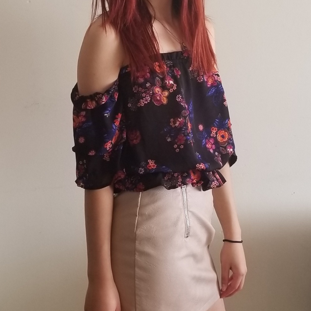Lily White Floral Top
